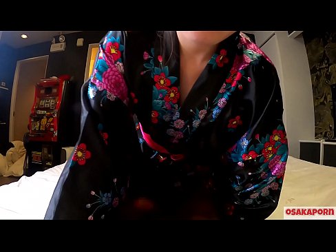 ❤️ Jong cosplay famke hâldt fan seks oant orgasme mei in spuit yn in hynstefrou en in blowjob. Aziatyske famke mei hierige kut en prachtige tieten yn tradisjoneel Japansk kostúm yn amateurfideo dy't masturbaasje toant mei neukboartersguod. Sakura 3 OSAKAPORN. ❤❌ Kwaliteitsseks by porno fy.pornsexer.ru