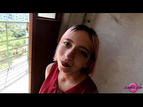 ❤️ Studint Sensual sûget in frjemdling yn 'e bûtenwrâld - Cum op syn gesicht ❤❌ Kwaliteitsseks by porno fy.pornsexer.ru